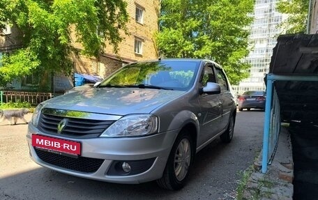Renault Logan I, 2012 год, 550 000 рублей, 3 фотография