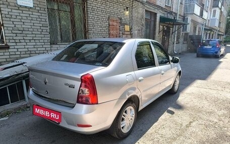 Renault Logan I, 2012 год, 550 000 рублей, 4 фотография
