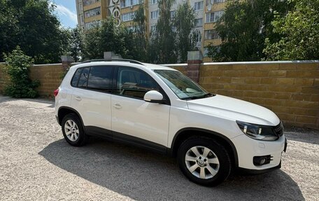 Volkswagen Tiguan I, 2012 год, 1 630 000 рублей, 2 фотография