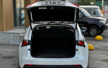 Lexus NX I, 2016 год, 2 700 000 рублей, 10 фотография