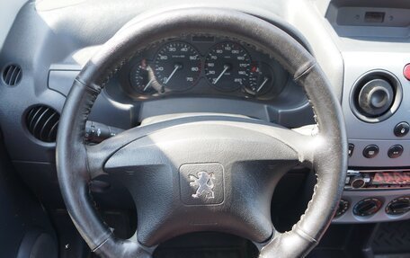 Peugeot Partner II рестайлинг 2, 2010 год, 587 000 рублей, 5 фотография