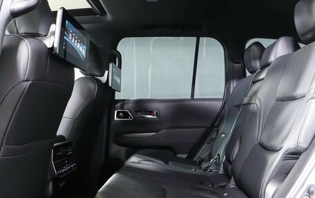 Toyota Land Cruiser, 2023 год, 11 599 000 рублей, 12 фотография