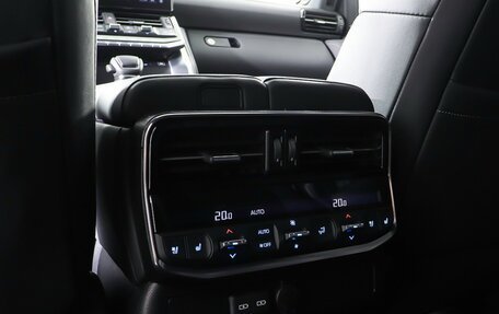 Toyota Land Cruiser, 2023 год, 11 599 000 рублей, 18 фотография