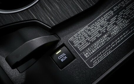 Toyota Land Cruiser, 2023 год, 11 599 000 рублей, 27 фотография