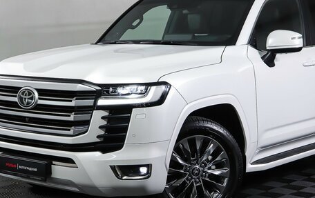 Toyota Land Cruiser, 2023 год, 11 599 000 рублей, 32 фотография
