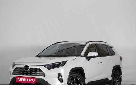 Toyota RAV4, 2021 год, 4 399 000 рублей, 2 фотография
