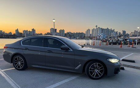 BMW 5 серия, 2022 год, 3 850 000 рублей, 4 фотография