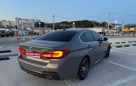 BMW 5 серия, 2022 год, 3 850 000 рублей, 6 фотография