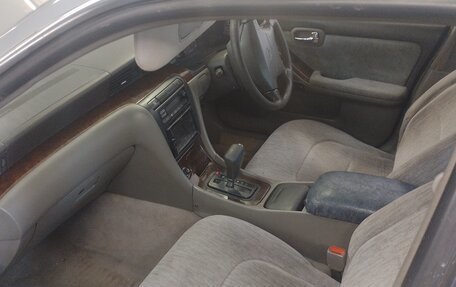 Nissan Laurel VIII, 1998 год, 670 000 рублей, 1 фотография