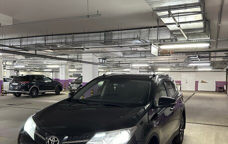 Toyota RAV4, 2015 год, 1 900 000 рублей, 1 фотография