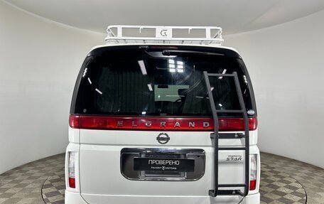 Nissan Elgrand III, 2004 год, 1 315 000 рублей, 3 фотография