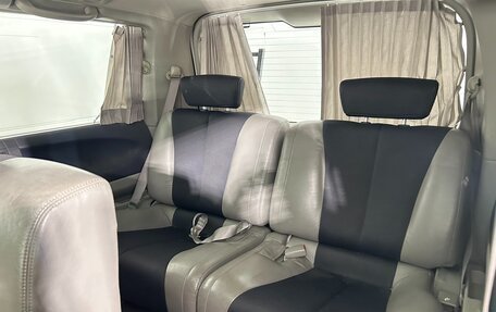 Nissan Elgrand III, 2004 год, 1 315 000 рублей, 19 фотография