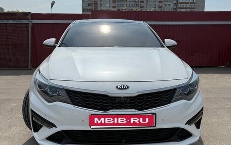 KIA Optima IV, 2019 год, 2 500 000 рублей, 10 фотография