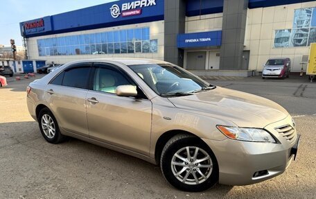 Toyota Camry, 2006 год, 830 000 рублей, 3 фотография