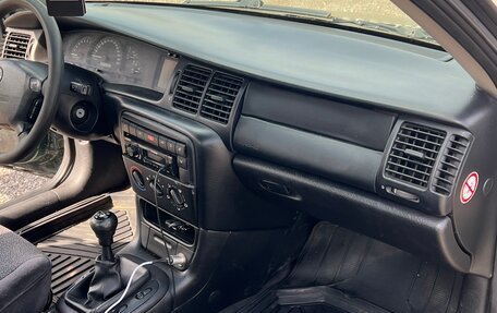 Opel Vectra B рестайлинг, 2000 год, 220 000 рублей, 11 фотография