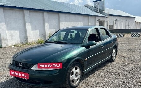 Opel Vectra B рестайлинг, 2000 год, 220 000 рублей, 3 фотография