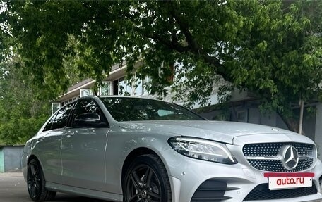 Mercedes-Benz C-Класс, 2019 год, 2 500 000 рублей, 3 фотография