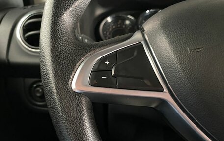 Renault Sandero II рестайлинг, 2019 год, 1 190 000 рублей, 14 фотография