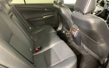 Toyota Camry, 2015 год, 2 100 000 рублей, 16 фотография