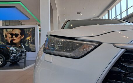 Toyota Highlander, 2022 год, 5 570 000 рублей, 21 фотография