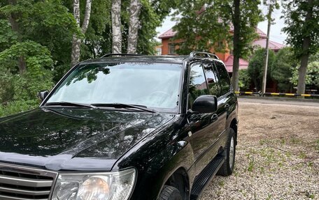 Toyota Land Cruiser 100 рестайлинг 2, 2006 год, 2 500 000 рублей, 3 фотография