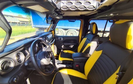 Jeep Wrangler, 2021 год, 7 000 000 рублей, 23 фотография