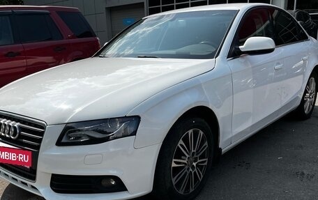 Audi A4, 2010 год, 999 990 рублей, 2 фотография