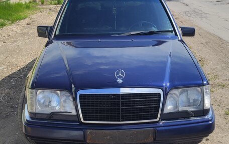 Mercedes-Benz E-Класс, 1994 год, 570 000 рублей, 19 фотография