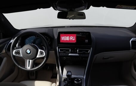 BMW 8 серия, 2022 год, 13 990 000 рублей, 12 фотография