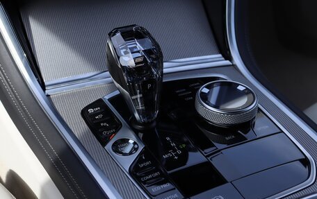 BMW 8 серия, 2022 год, 13 990 000 рублей, 19 фотография