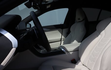 BMW 8 серия, 2022 год, 13 990 000 рублей, 17 фотография
