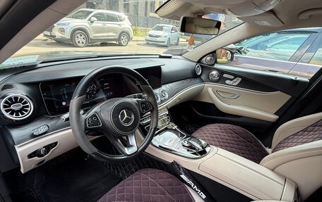 Mercedes-Benz E-Класс, 2017 год, 3 100 000 рублей, 6 фотография