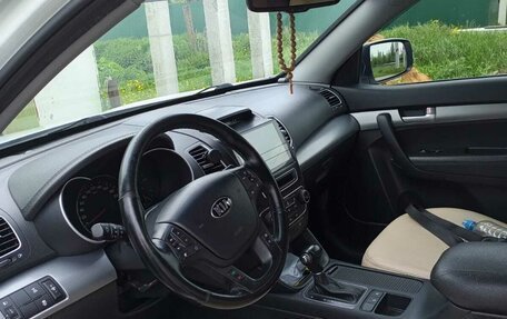 KIA Sorento II рестайлинг, 2014 год, 1 800 000 рублей, 13 фотография