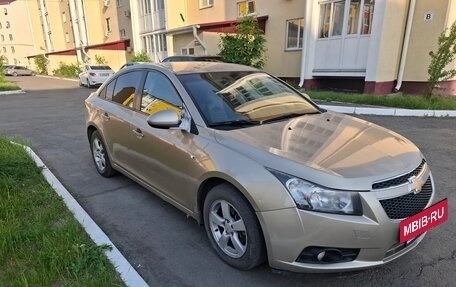 Chevrolet Cruze II, 2011 год, 550 000 рублей, 2 фотография