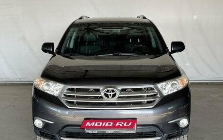 Toyota Highlander III, 2011 год, 1 950 000 рублей, 13 фотография