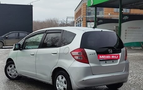 Honda Fit III, 2007 год, 557 000 рублей, 10 фотография