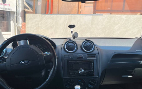 Ford Fiesta, 2006 год, 400 000 рублей, 7 фотография