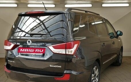 SsangYong Stavic, 2014 год, 1 200 000 рублей, 4 фотография