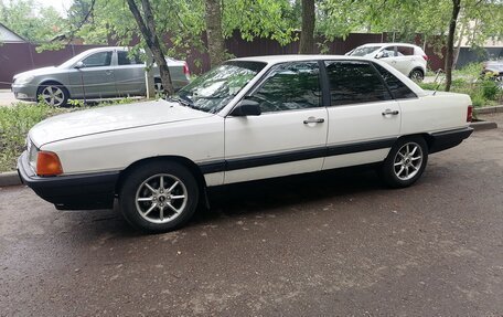 Audi 100, 1987 год, 210 000 рублей, 3 фотография