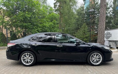 Toyota Camry, 2019 год, 3 150 000 рублей, 7 фотография