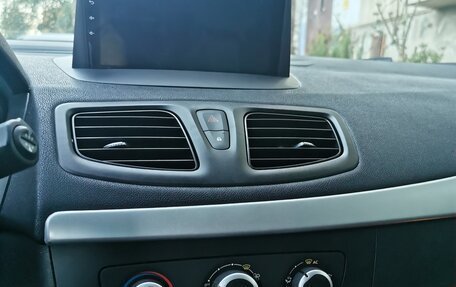 Renault Megane III, 2012 год, 950 000 рублей, 13 фотография