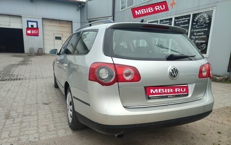 Volkswagen Passat B6, 2010 год, 850 000 рублей, 1 фотография