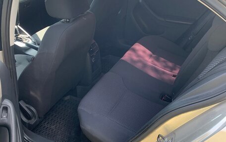 Volkswagen Jetta VI, 2012 год, 725 000 рублей, 7 фотография