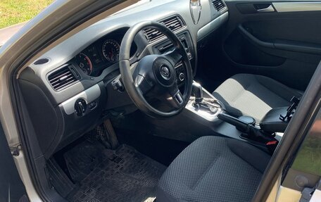 Volkswagen Jetta VI, 2012 год, 725 000 рублей, 8 фотография