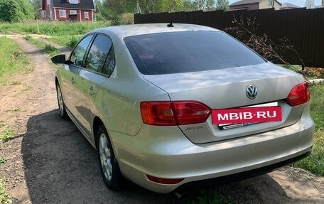 Volkswagen Jetta VI, 2012 год, 725 000 рублей, 6 фотография