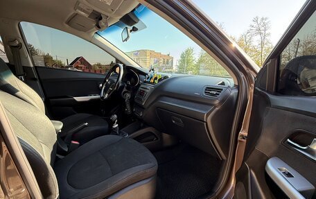 KIA Rio III рестайлинг, 2015 год, 1 050 000 рублей, 8 фотография