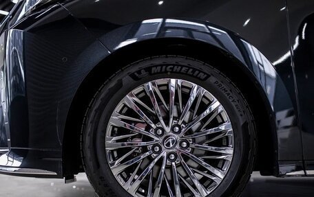 Lexus LM, 2024 год, 18 380 000 рублей, 3 фотография