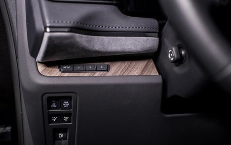 Lexus LM, 2024 год, 18 380 000 рублей, 8 фотография