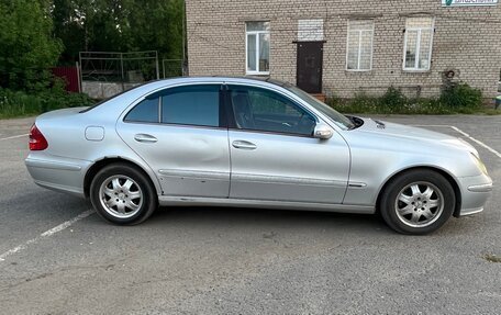 Mercedes-Benz E-Класс, 2005 год, 770 000 рублей, 4 фотография