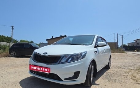 KIA Rio III рестайлинг, 2015 год, 1 050 000 рублей, 1 фотография